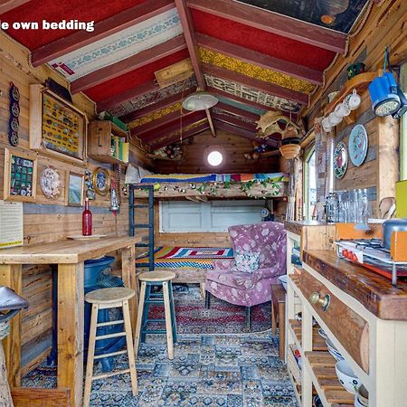 2 X Double Bed Glamping Wagon In Dalby Forest Scarborough Exterior foto