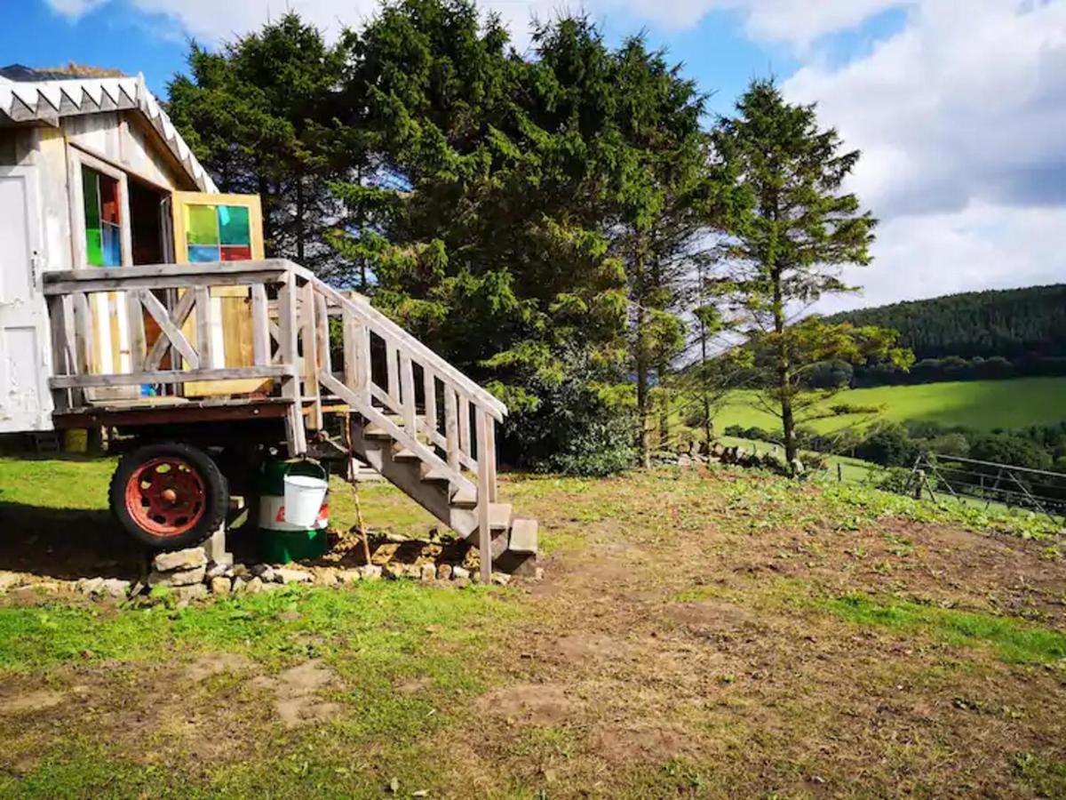 2 X Double Bed Glamping Wagon In Dalby Forest Scarborough Exterior foto